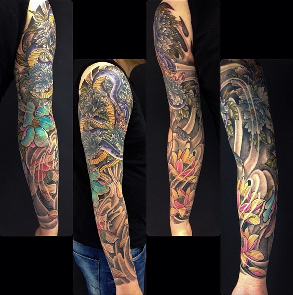 Sleeve by Leon